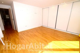 Piso en venta en Nou Moles en Valencia