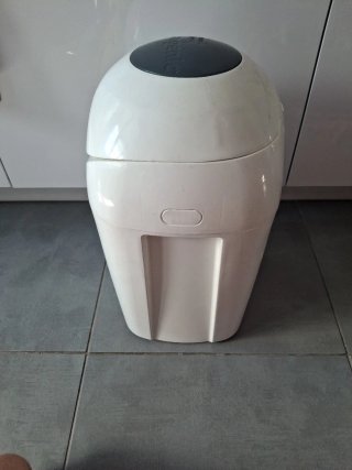 Contenedor de pañales Tommee Tippee