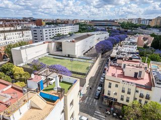 Piso en venta en La Calzada en Sevilla