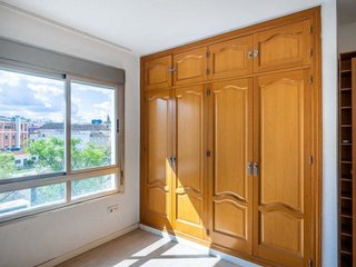 Piso en venta en La Calzada en Sevilla