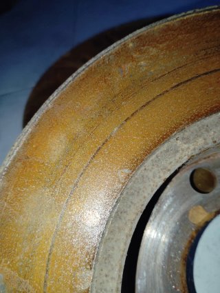 Discos de Freno delanteros del Seat Marbella