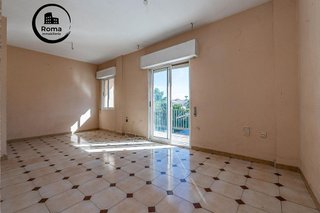 Piso en venta en Cerrillo de Maracena - Periodistas en Granada