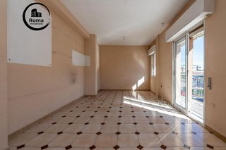 Piso en venta en Cerrillo de Maracena - Periodistas en Granada