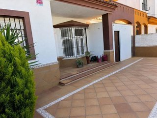 Casa adosada en venta en Las Palmeras-Dehesilla en Sanlúcar de Barrameda