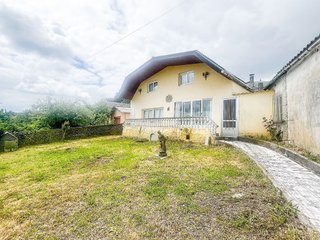 Chalet en venta en Friol