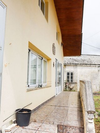 Chalet en venta en Friol