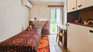 Casa adosada en venta en Los Cármenes en Madrid