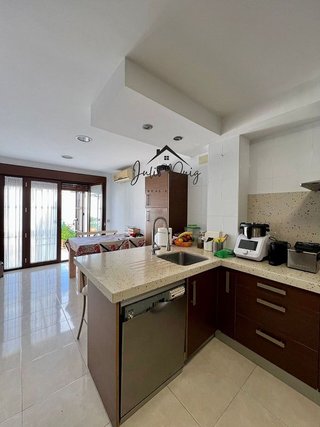 Casa adosada en venta en Coria del Río