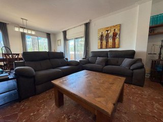 Chalet en venta en Urbanizaciones en Llíria