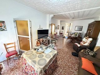 Casa adosada en venta en Zona Polígono en Alzira