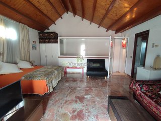 Chalet en venta en Torrelles de Llobregat
