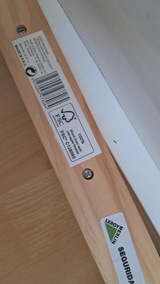 Perchero madera 5 pomos