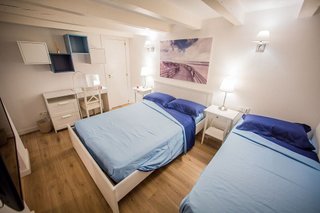 Piso en venta en El Camp de l'Arpa del Clot en Barcelona
