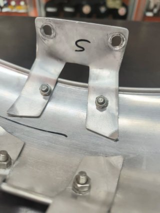Guardabarros delantero moto nuevo