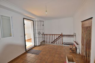 Casa adosada en venta en Olvera