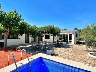 Chalet en venta en Sénia, la