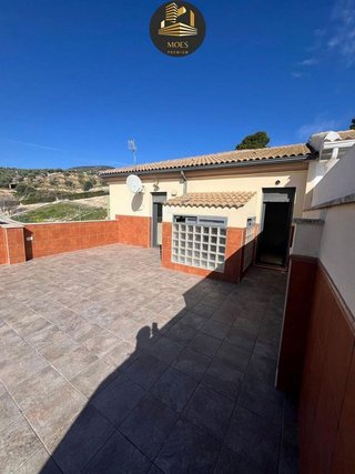 Ático en venta en Huelma