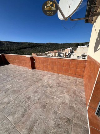 Ático en venta en Huelma