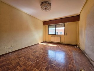 Piso en venta en Vista Alegre en Madrid