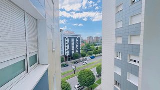 Piso en venta en Laviada en Gijón