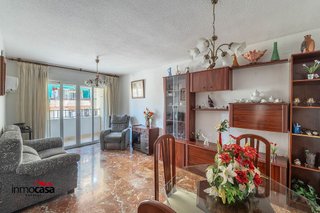 Piso en venta en Barrio de Zaidín en Granada