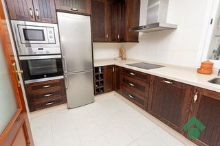 Piso en venta en La Granja-La Colina-Los Pastores en Algeciras
