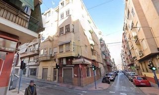 Piso en venta en Carolinas Altas en Alicante