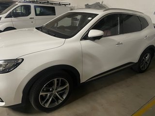 MG HS 2023