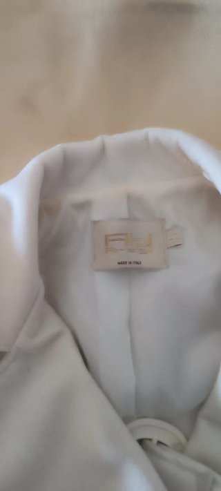 Chaquetón de paño blanco