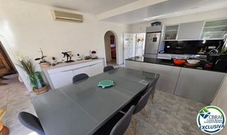 Chalet en venta en Empuriabrava en Castelló d´Empúries