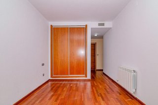 Piso en venta en Campus de la Salud en Granada