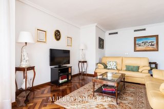 Piso en venta en Doctor Cerrada en Zaragoza