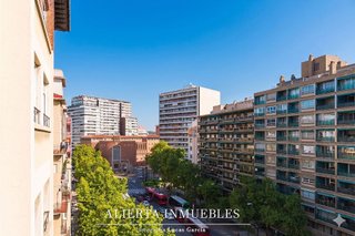 Piso en venta en Doctor Cerrada en Zaragoza