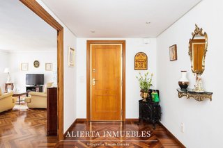 Piso en venta en Doctor Cerrada en Zaragoza
