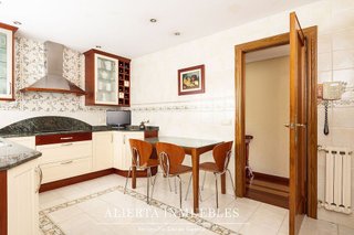 Piso en venta en Doctor Cerrada en Zaragoza