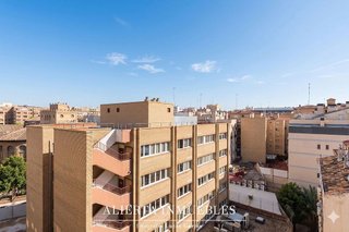 Piso en venta en Doctor Cerrada en Zaragoza
