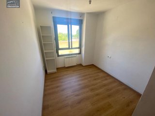 Piso en venta en Santa Cruz - Industria - Polígono Campollano en Albacete