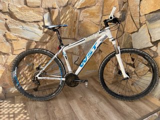 Bicicleta de Montaña WST 527