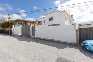 Chalet en venta en Otura