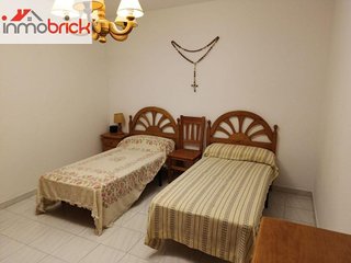 Chalet en venta en Lucena