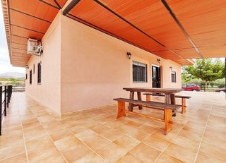 Chalet en venta en Abanilla