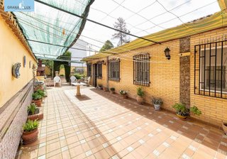 Chalet en venta en Alfacar