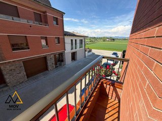 Casa adosada en venta en Santa Clara-Caputxins-Hospital en Vic