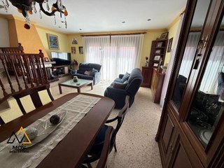 Casa adosada en venta en Santa Clara-Caputxins-Hospital en Vic