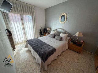 Casa adosada en venta en Santa Clara-Caputxins-Hospital en Vic