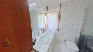 Casa adosada en venta en Santa Clara-Caputxins-Hospital en Vic