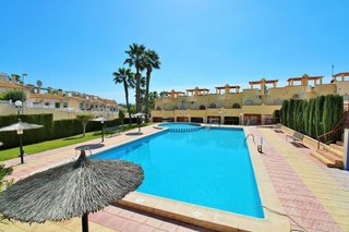 Casa adosada en venta en Campos de Golf - Villa Martin - Los Dolses en Orihuela