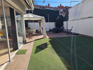 Casa pareada en venta en La Morera en Badalona