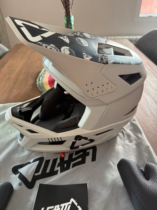 Casco Leatt Gravity 4.0 Talla XL