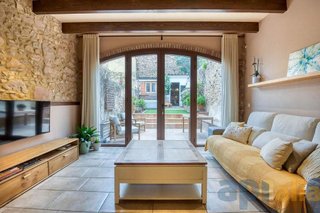 Casa adosada en venta en L'Eixample en Sant Feliu de Guíxols